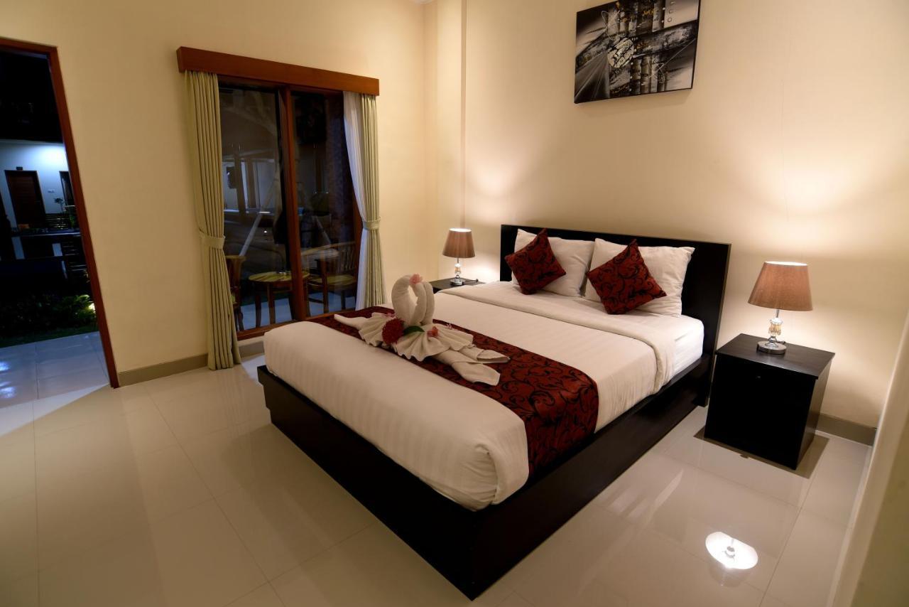 Tom'S Inn Pecatu Uluwatu Екстериор снимка